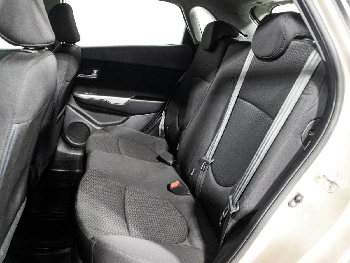 Kia Rio 2014 года с пробегом. Фото: #9