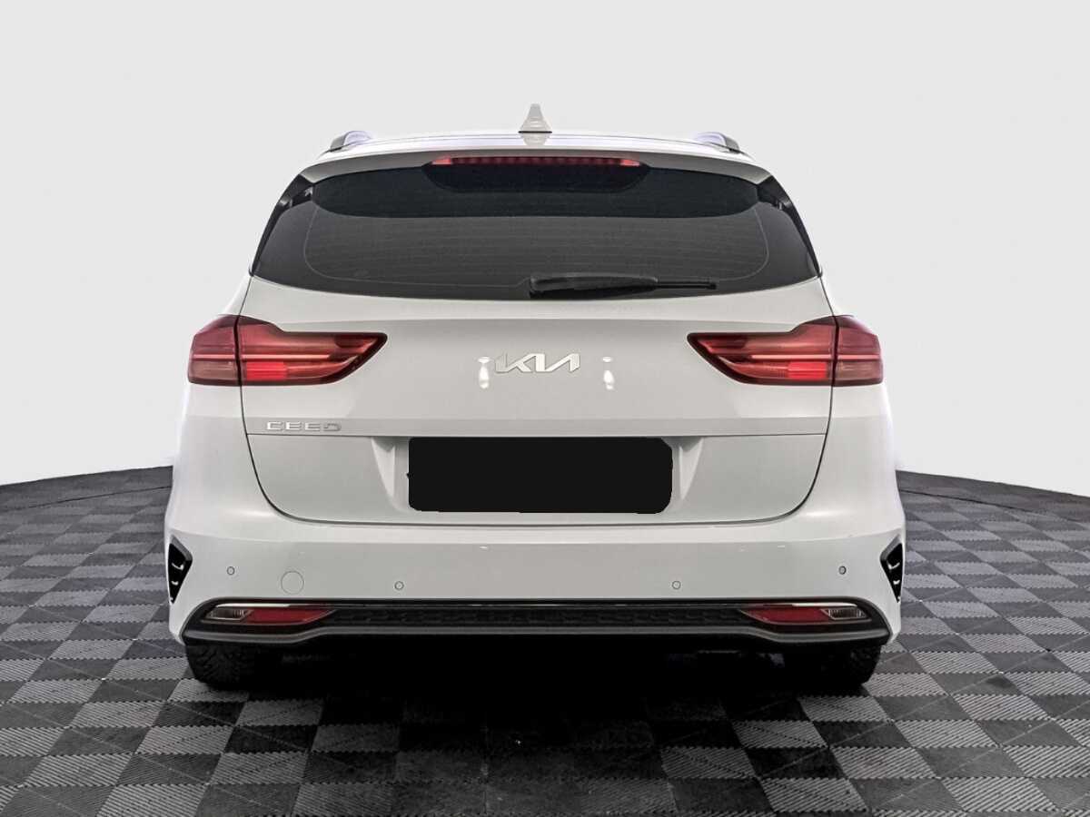 Kia Ceed 2022 года с пробегом. Фото: #5