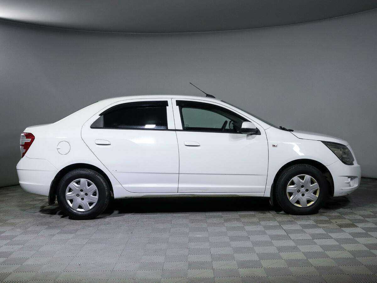 Chevrolet Cobalt 2020 года с пробегом. Фото: #2