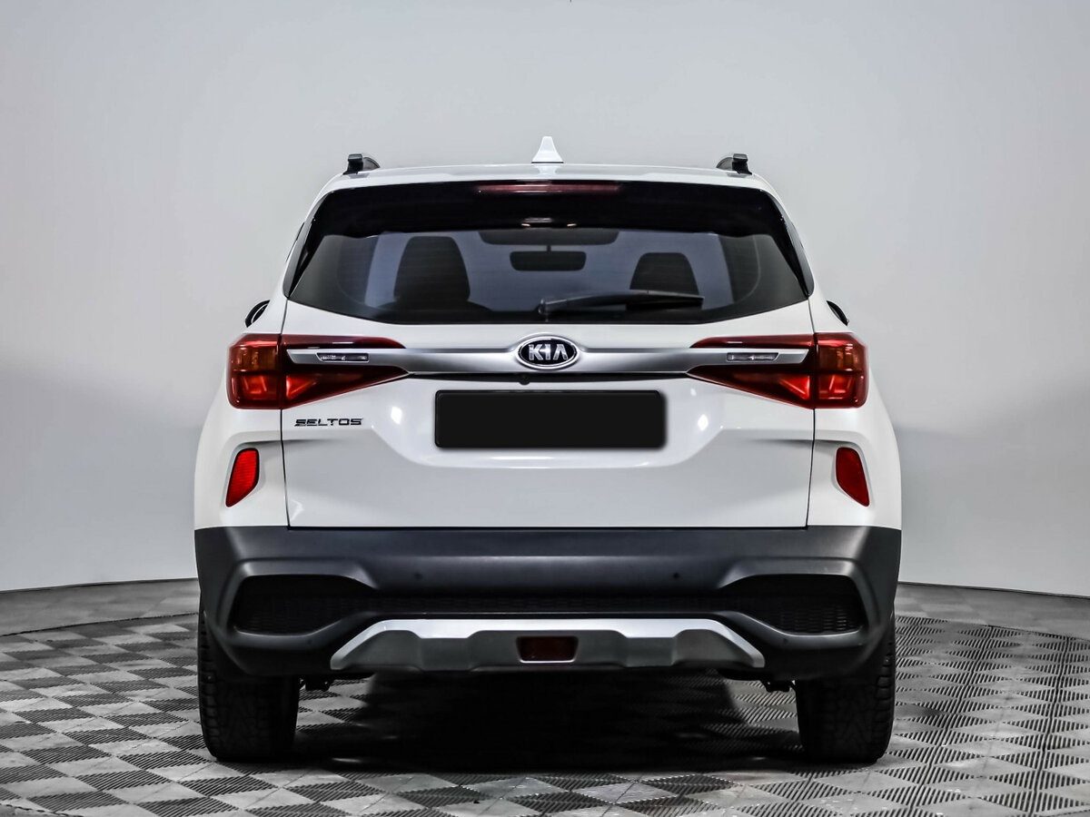 Kia Seltos 2021 года с пробегом. Фото: #4