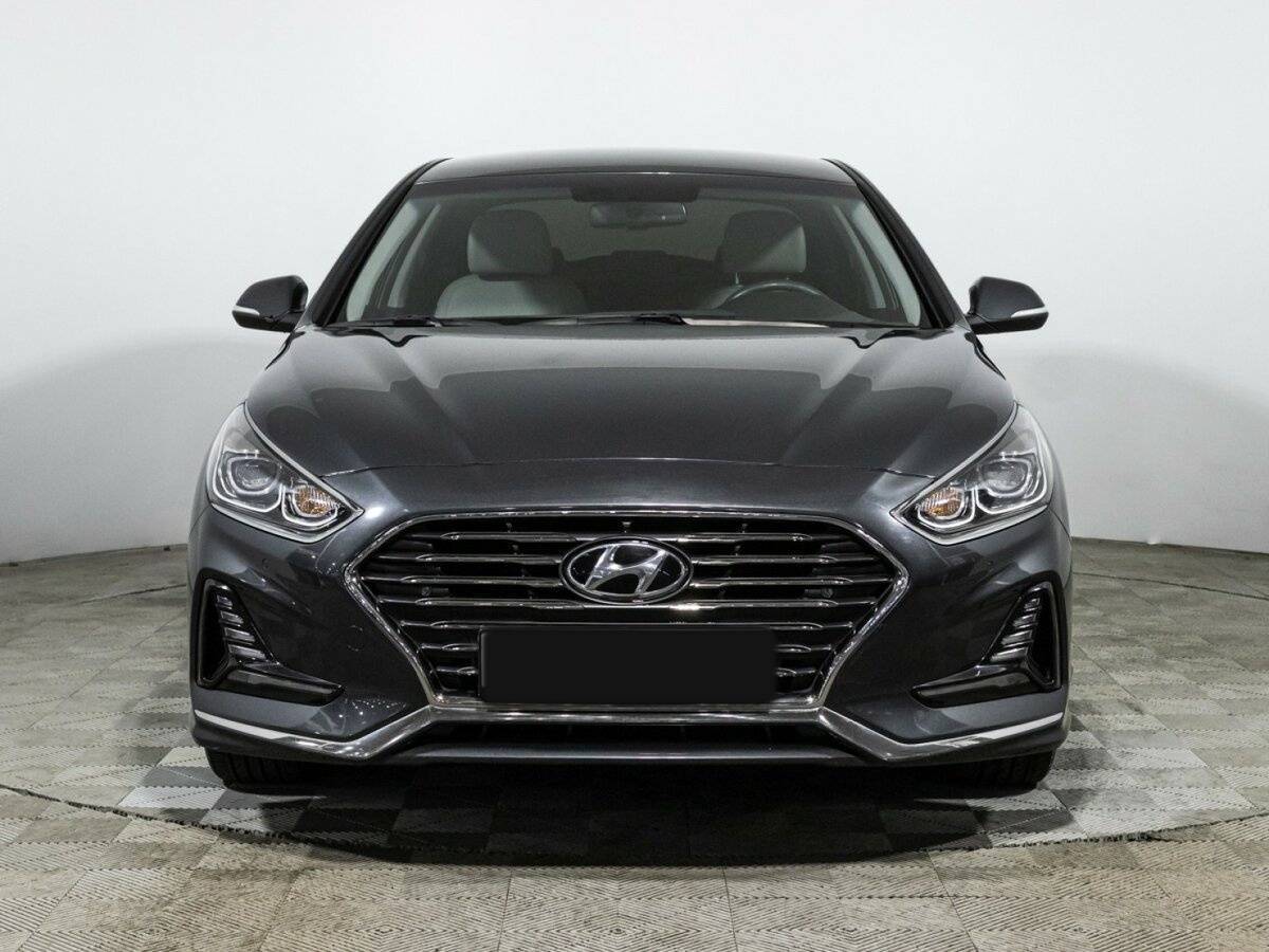 Hyundai Sonata 2018 года с пробегом. Фото: #1