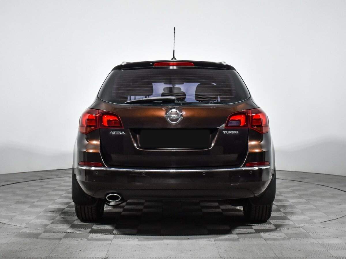 Opel Astra 2013 года с пробегом. Фото: #5