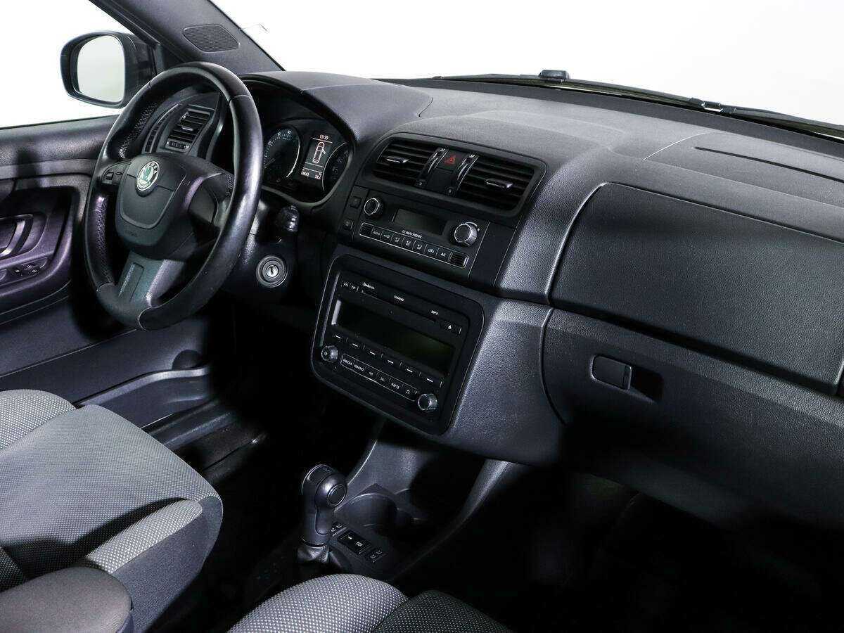Skoda Fabia 2012 года с пробегом. Фото: #8