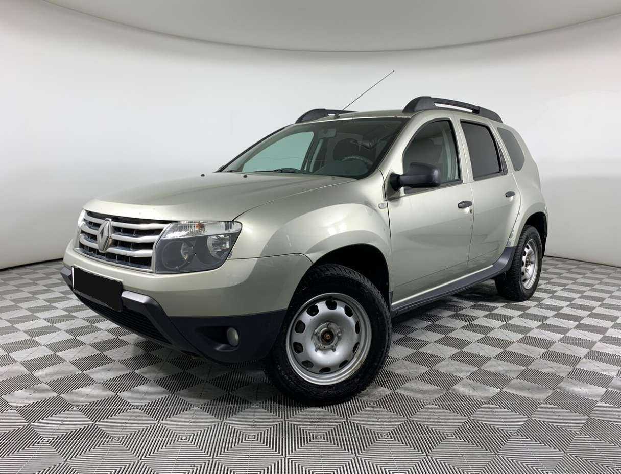 Renault Duster 2014 года с пробегом. Посмотреть фото
