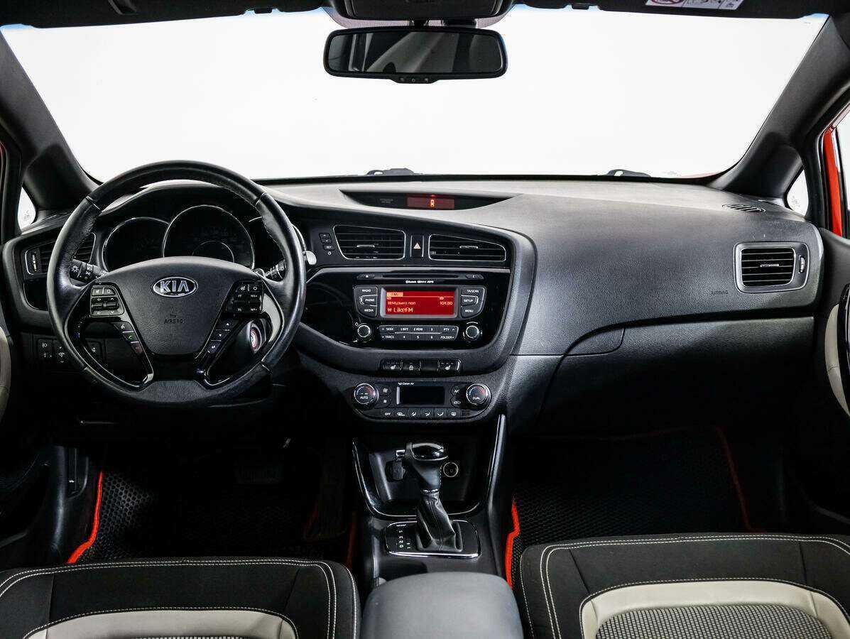 Kia Ceed 2014 года с пробегом. Фото: #12