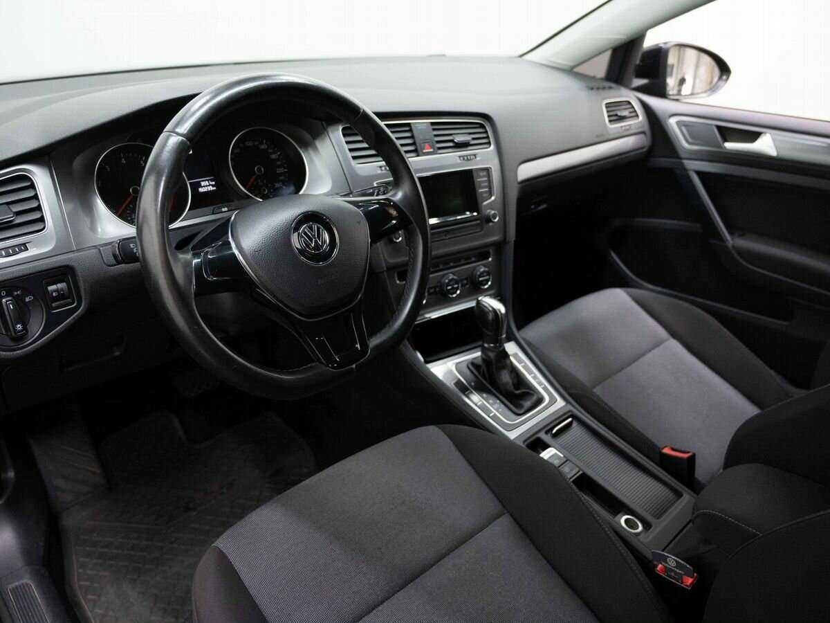 Volkswagen Golf 2013 года с пробегом. Фото: #8