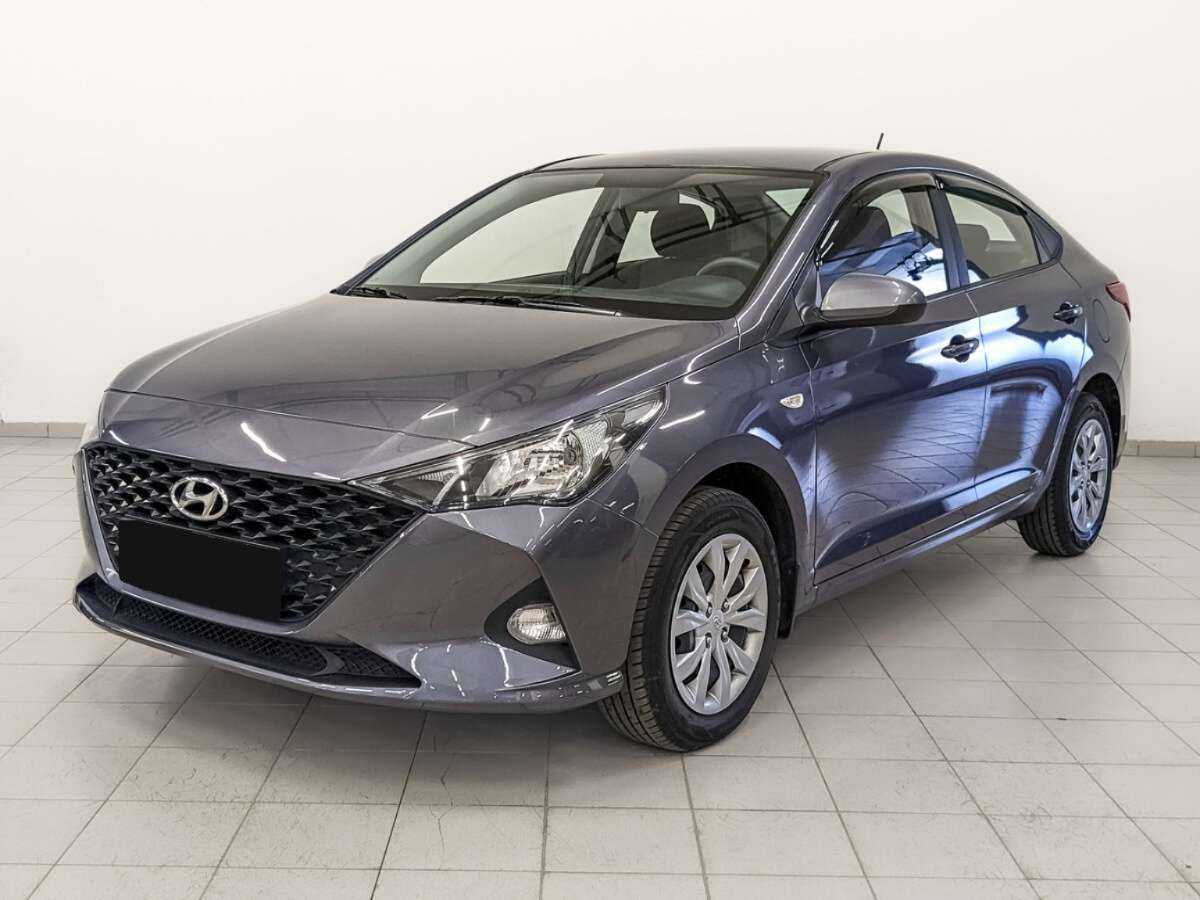 Hyundai Solaris 2021 года с пробегом. Посмотреть фото