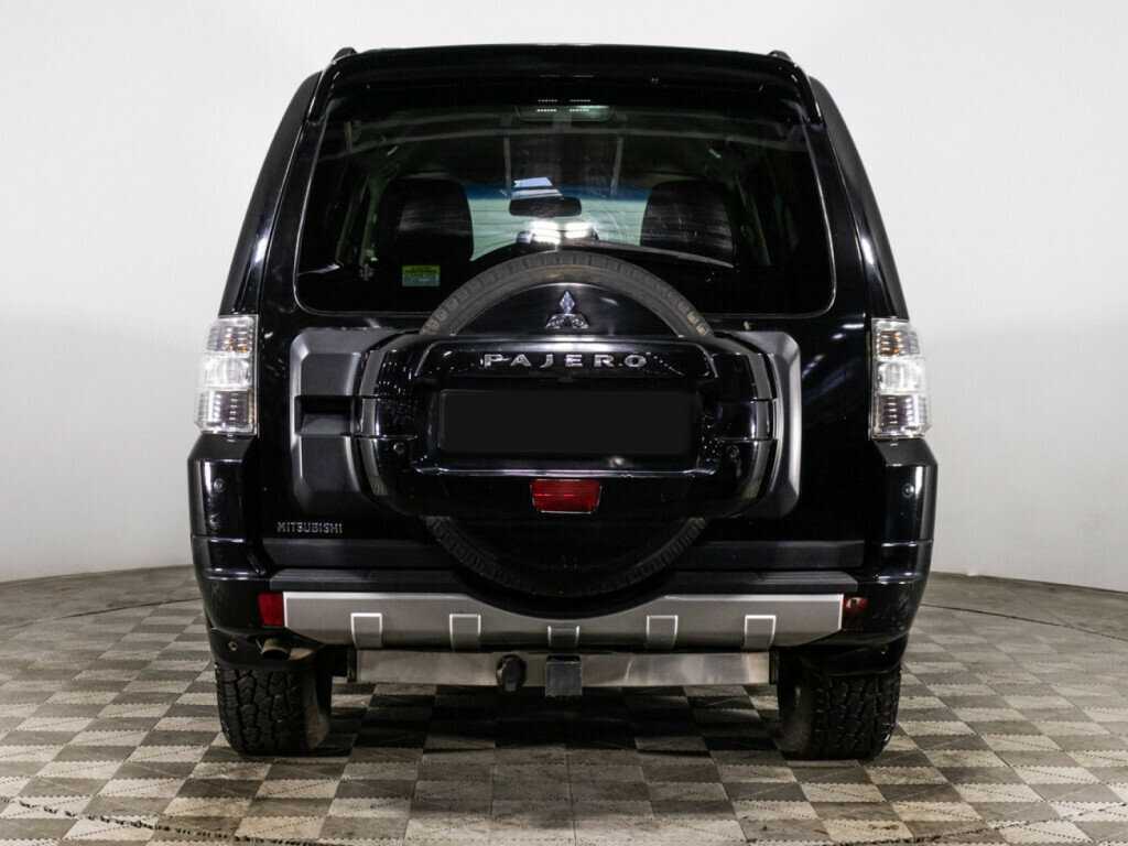 Mitsubishi Pajero 2013 года с пробегом. Фото: #8