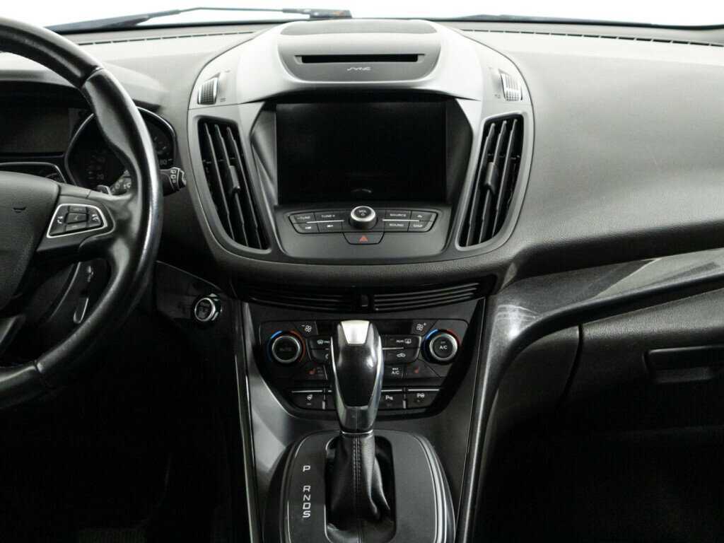 Ford Kuga 2017 года с пробегом. Фото: #13