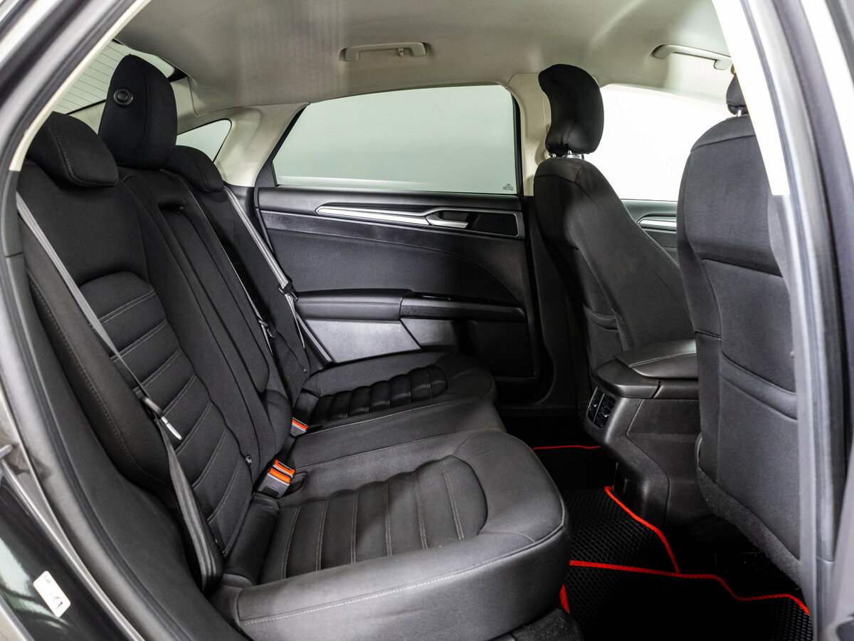 Ford Mondeo 2016 года с пробегом. Фото: #13