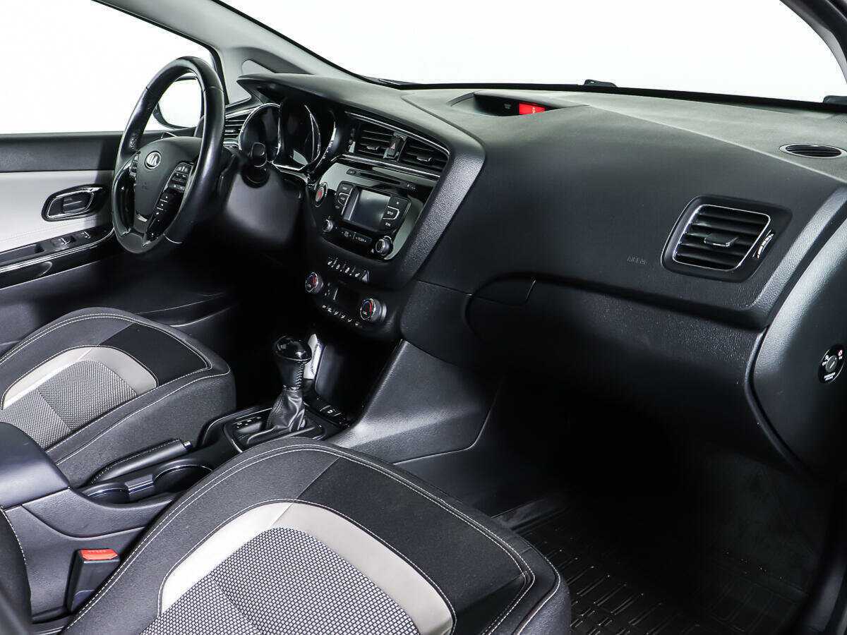 Kia Ceed 2015 года с пробегом. Фото: #8