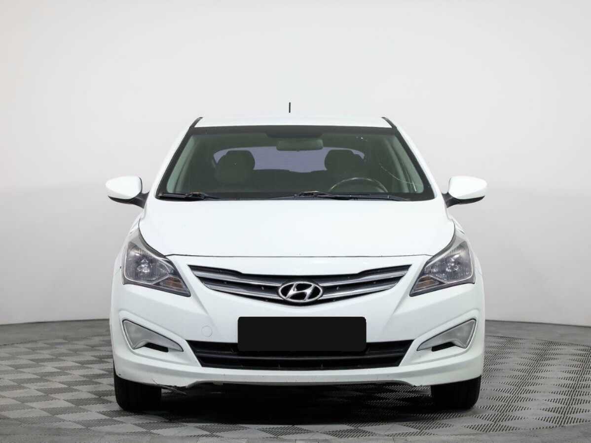 Hyundai Solaris 2015 года с пробегом. Посмотреть фото