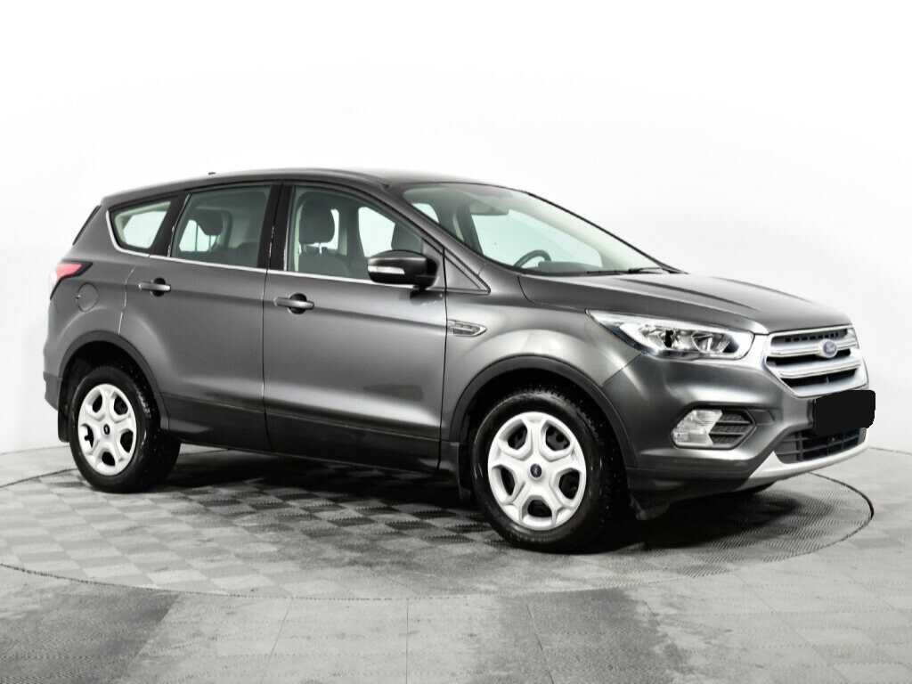 Ford Kuga 2017 года с пробегом. Фото: #2