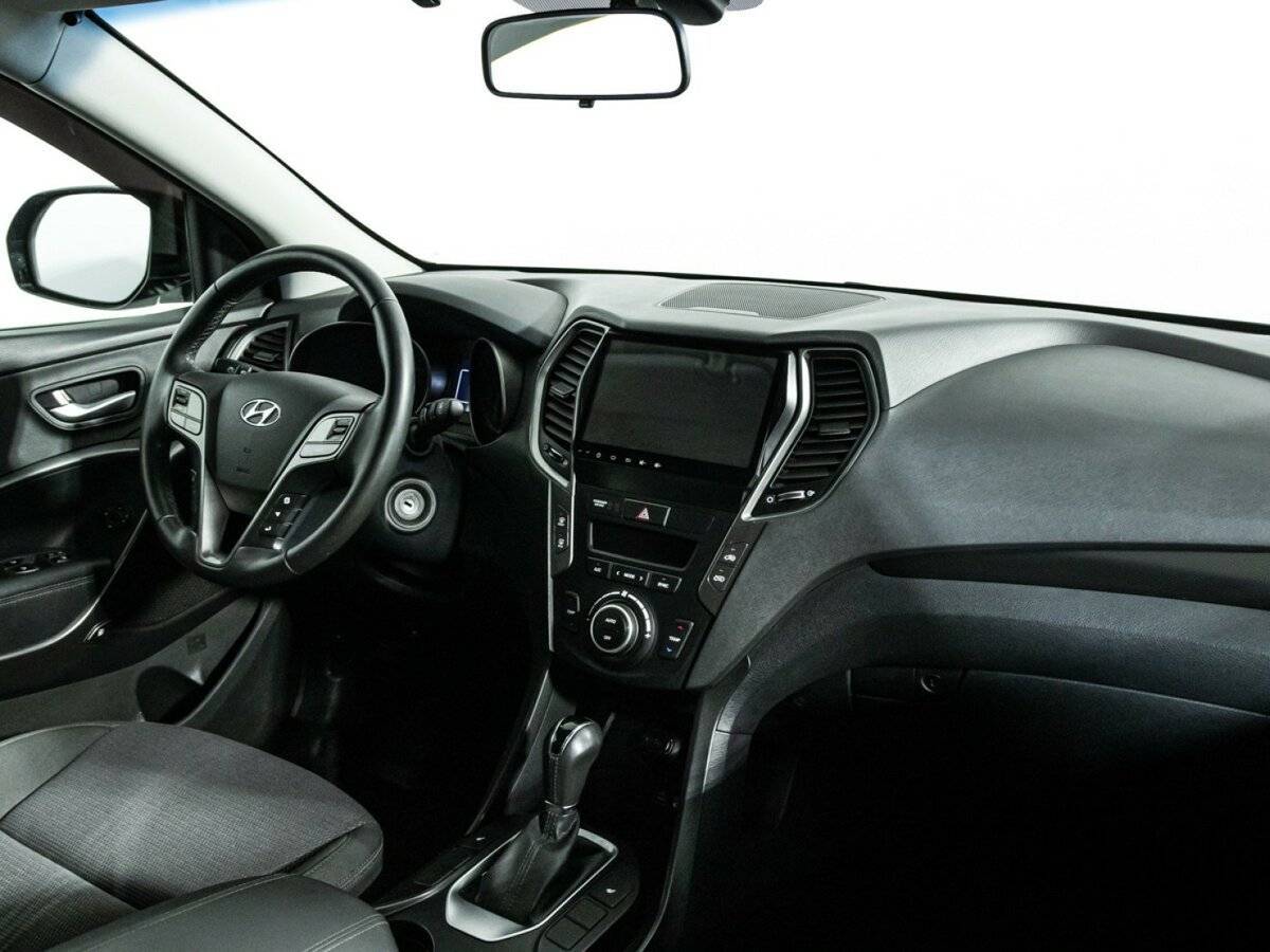 Hyundai Santa Fe 2018 года с пробегом. Фото: #8
