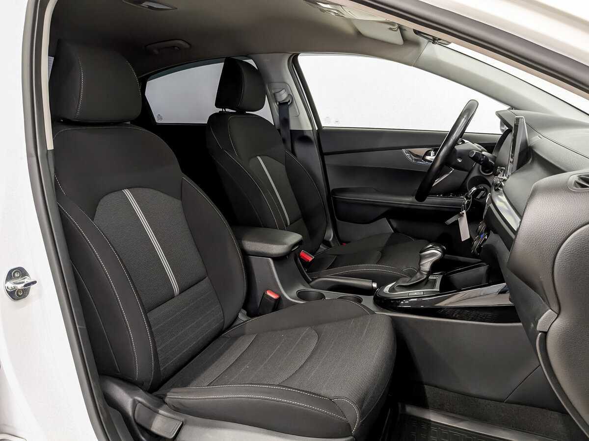 Kia Cerato 2019 года с пробегом. Фото: #20