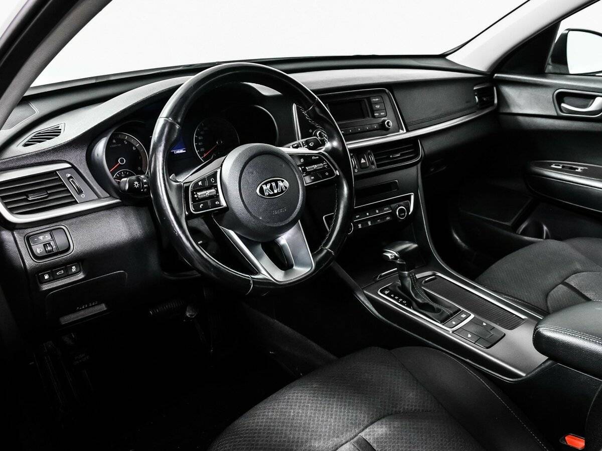 Kia Optima 2018 года с пробегом. Фото: #11
