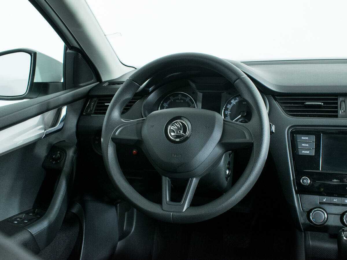 Skoda Octavia 2019 года с пробегом. Фото: #13