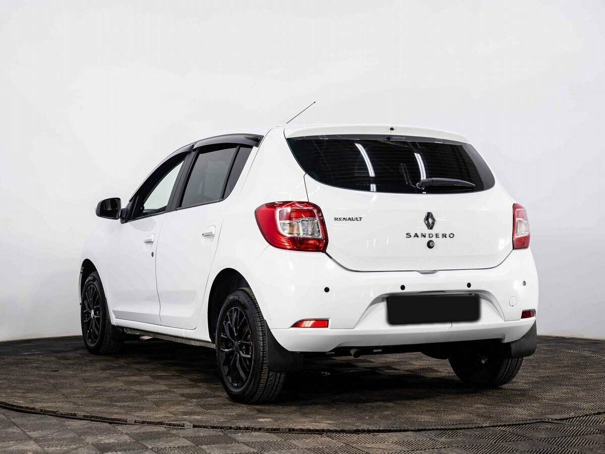 Renault Sandero 2016 года с пробегом. Фото: #3