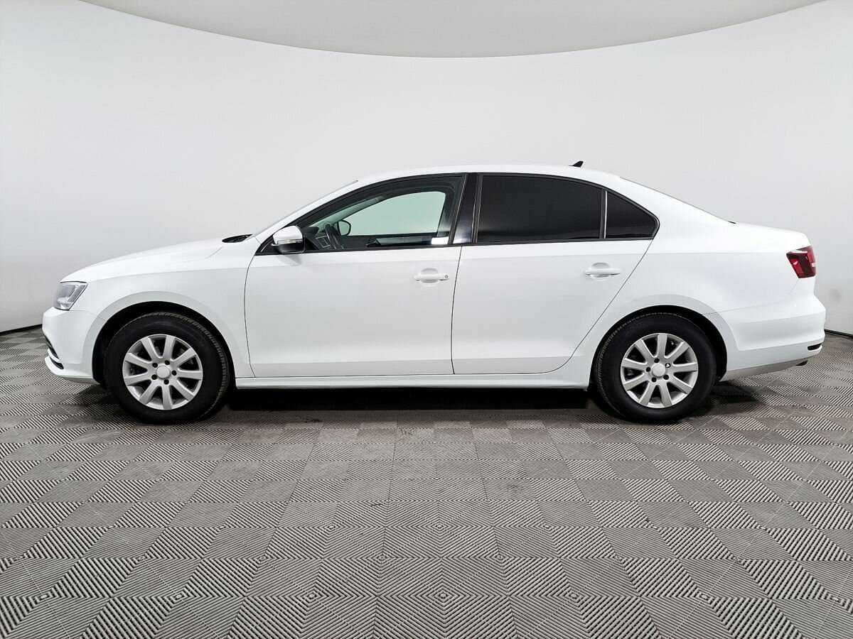 Volkswagen Jetta 2018 года с пробегом. Фото: #6