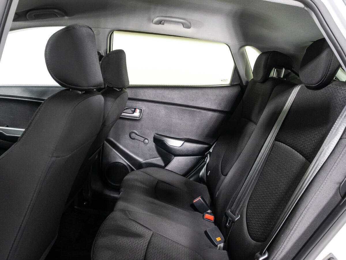 Kia Rio 2017 года с пробегом. Фото: #9