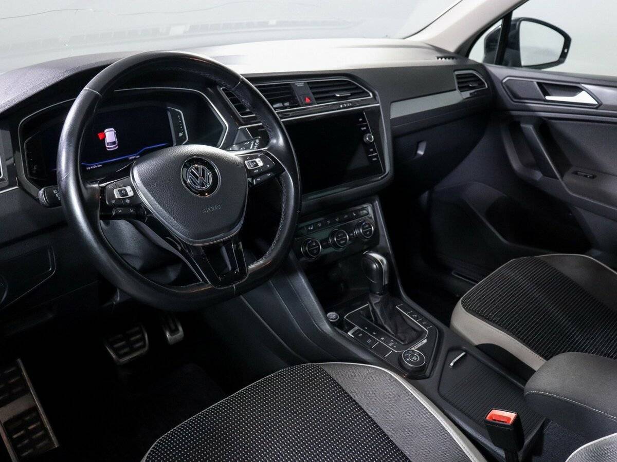 Volkswagen Tiguan 2019 года с пробегом. Фото: #8