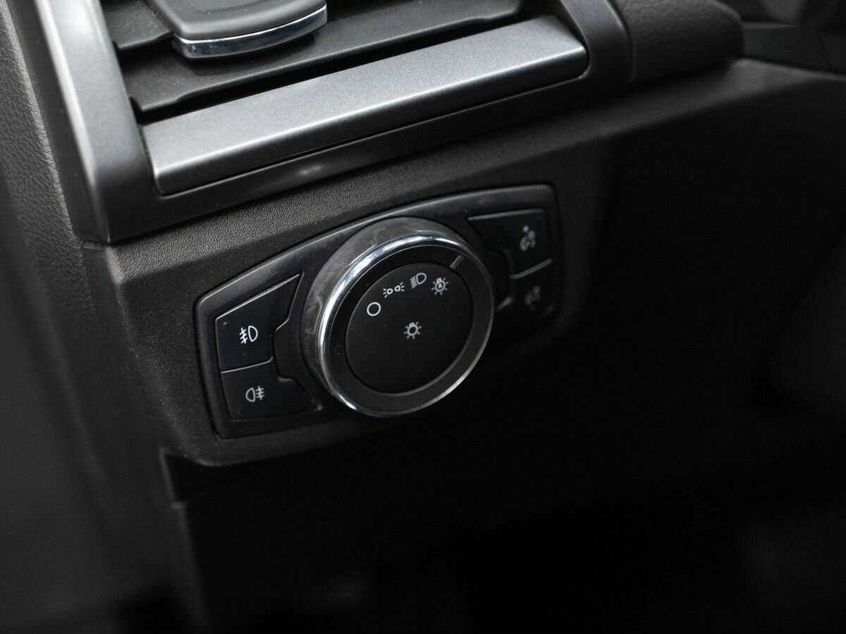 Ford Mondeo 2015 года с пробегом. Фото: #20