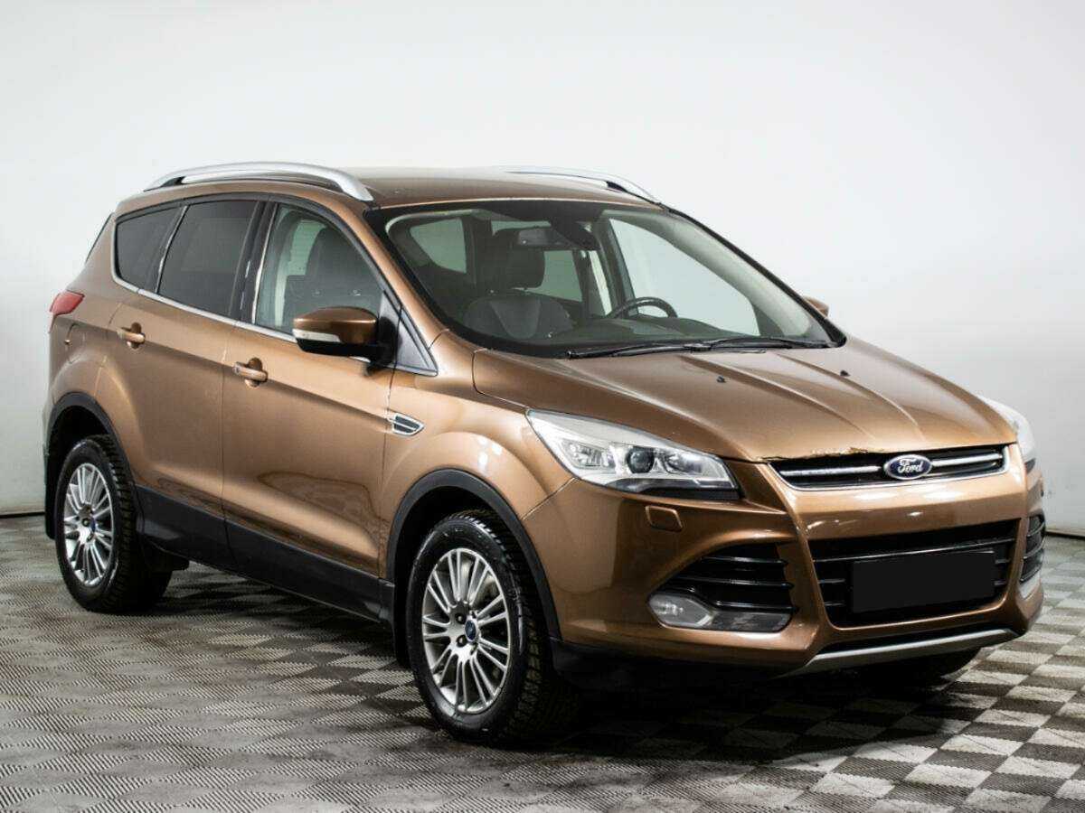 Ford Kuga 2013 года с пробегом. Фото: #2