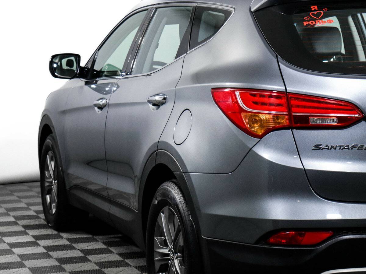 Hyundai Santa Fe 2012 года с пробегом. Фото: #18