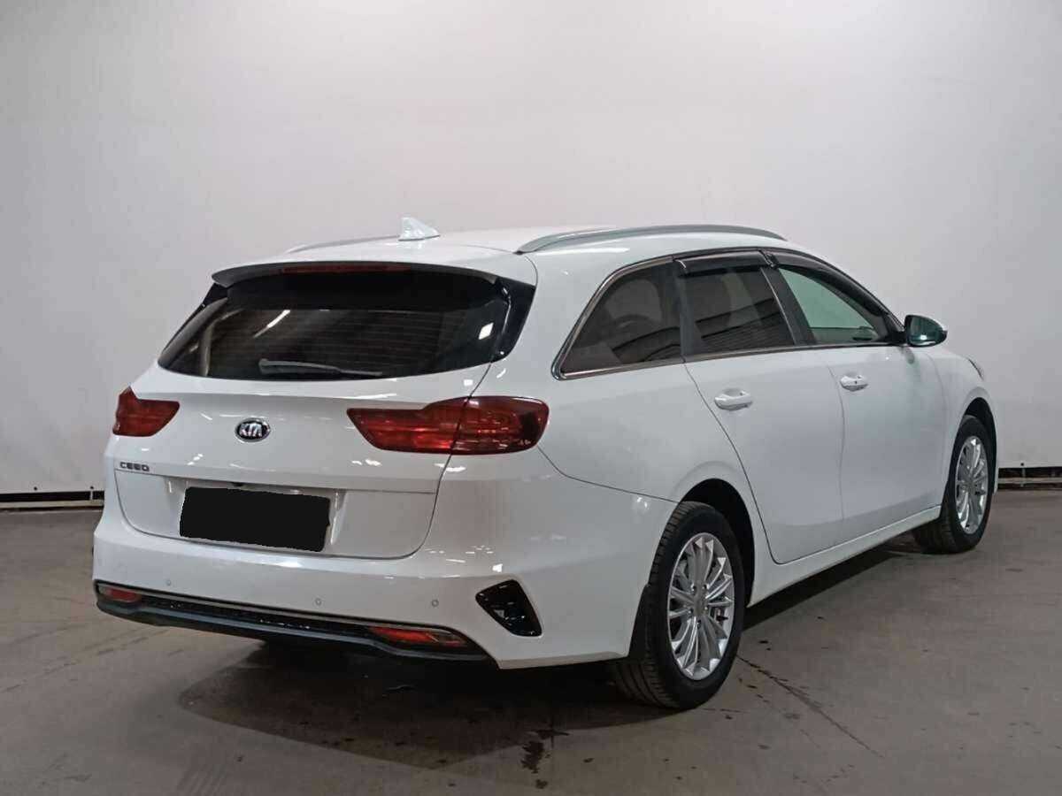 Kia Ceed 2021 года с пробегом. Фото: #4