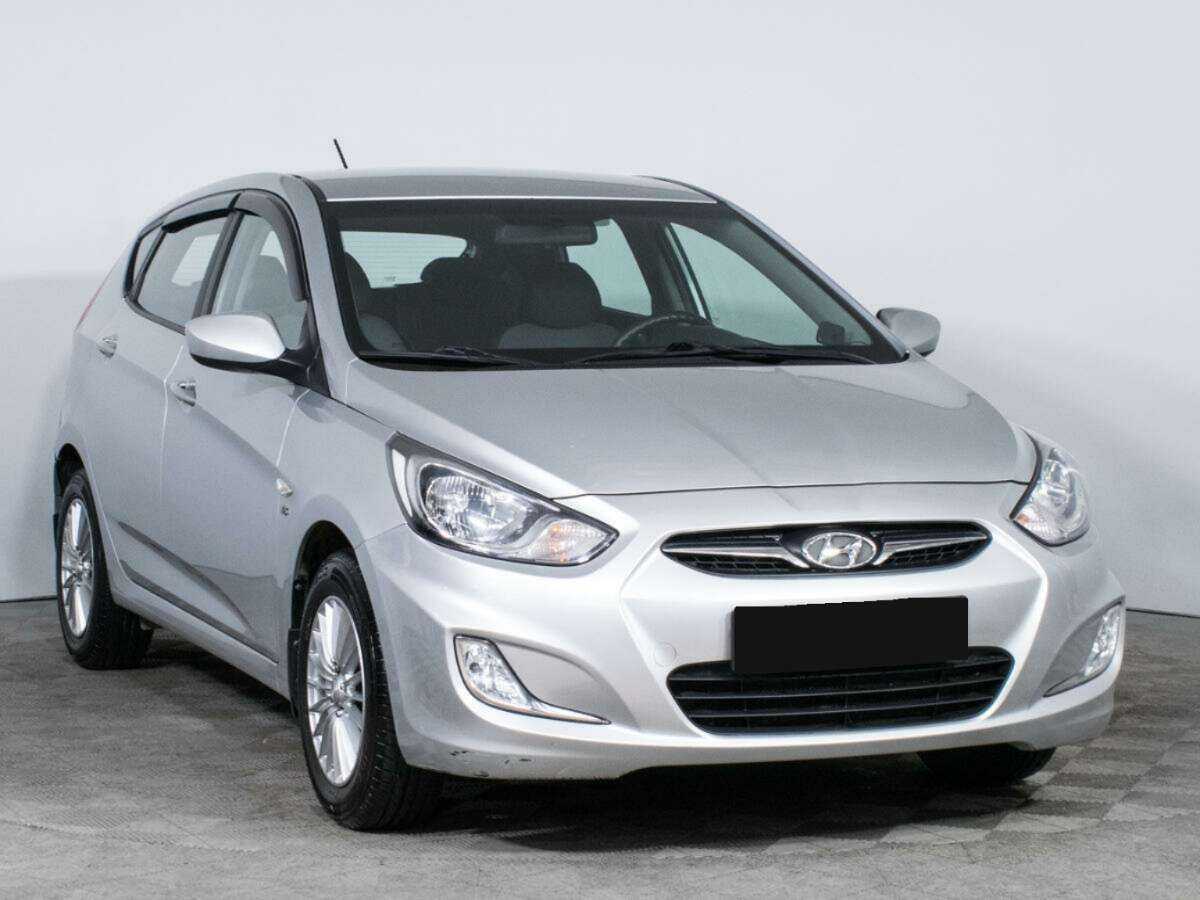 Hyundai Solaris 2012 года с пробегом. Фото: #2