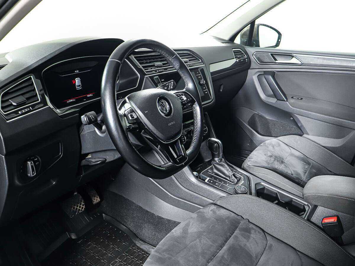 Volkswagen Tiguan 2018 года с пробегом. Фото: #13