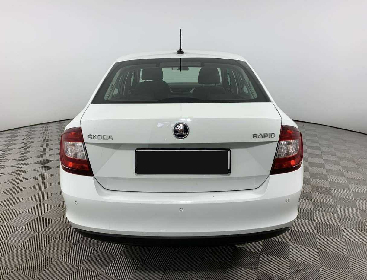 Skoda Rapid 2019 года с пробегом. Фото: #5