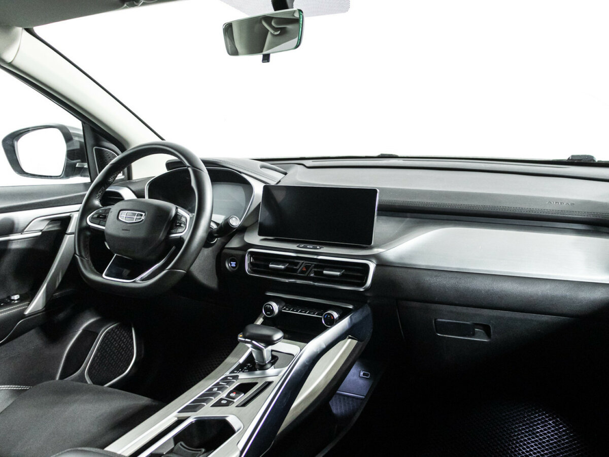 Geely Coolray 2022 года с пробегом. Фото: #8