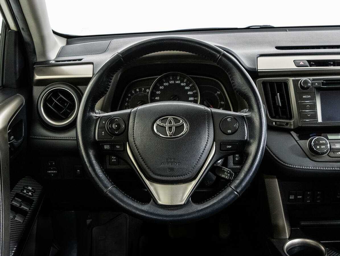 Toyota RAV4 2013 года с пробегом. Фото: #11