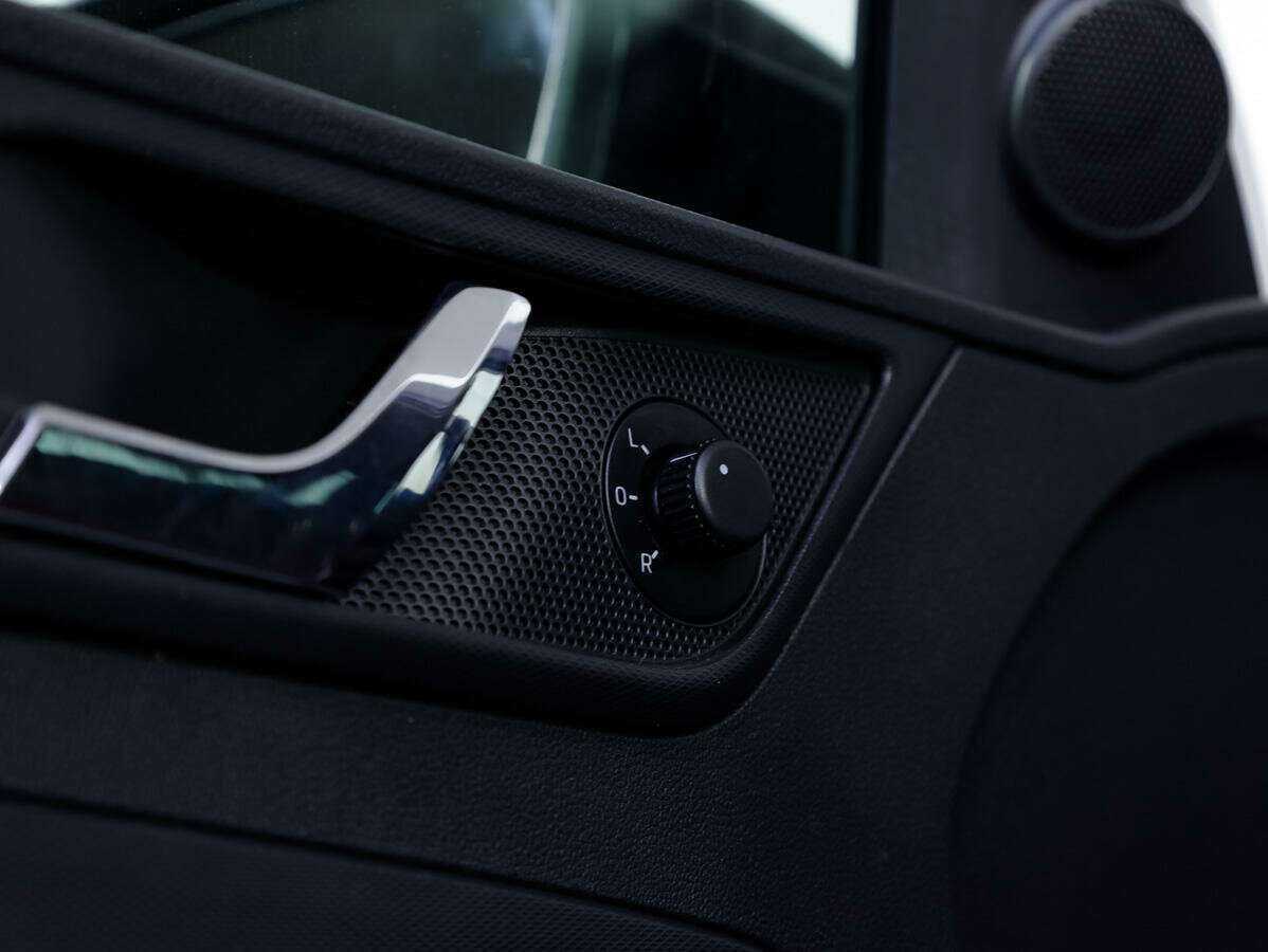 Skoda Rapid 2015 года с пробегом. Фото: #17