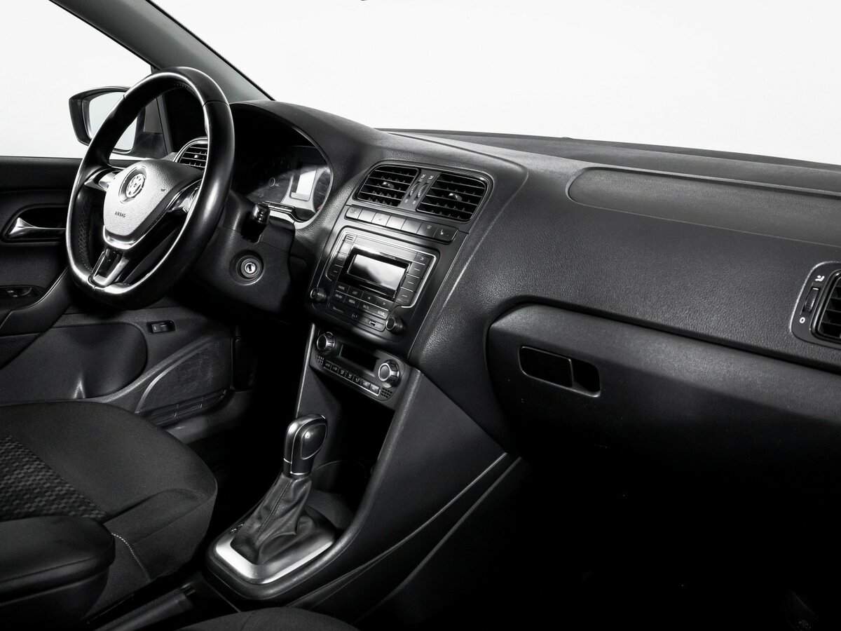 Volkswagen Polo 2016 года с пробегом. Фото: #8