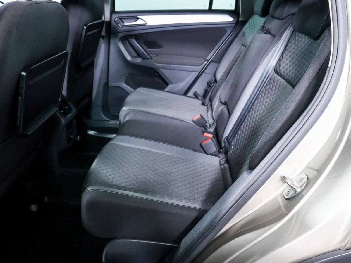 Volkswagen Tiguan 2017 года с пробегом. Фото: #6