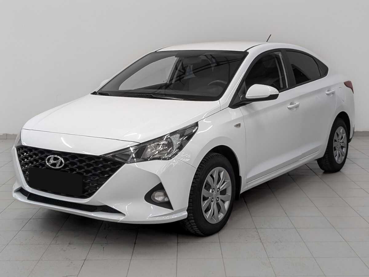 Hyundai Solaris 2020 года с пробегом. Посмотреть фото
