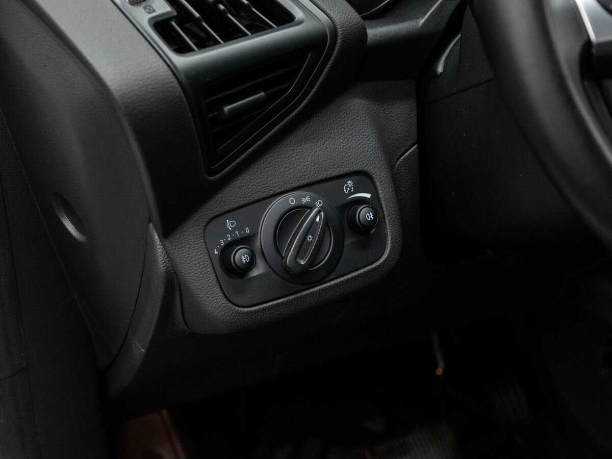 Ford Kuga 2015 года с пробегом. Фото: #15