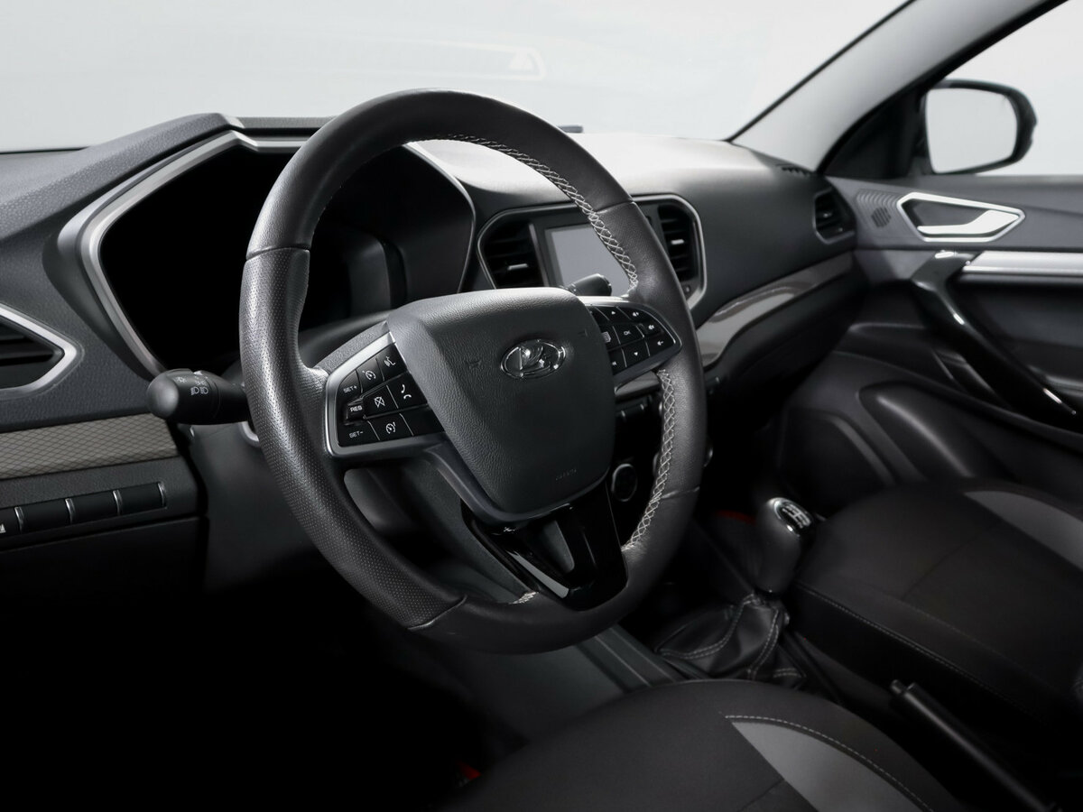 Lada (ВАЗ) Vesta 2023 года с пробегом. Фото: #10