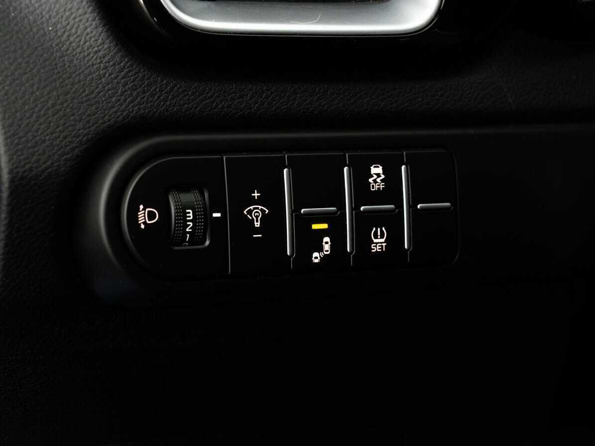 Kia Ceed 2021 года с пробегом. Фото: #18