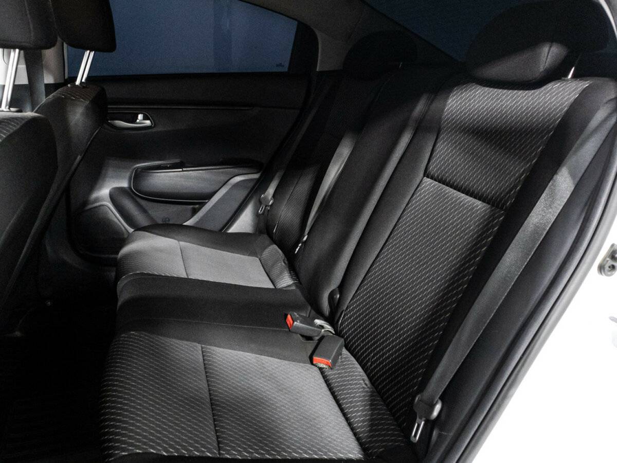 Kia Rio 2019 года с пробегом. Фото: #9