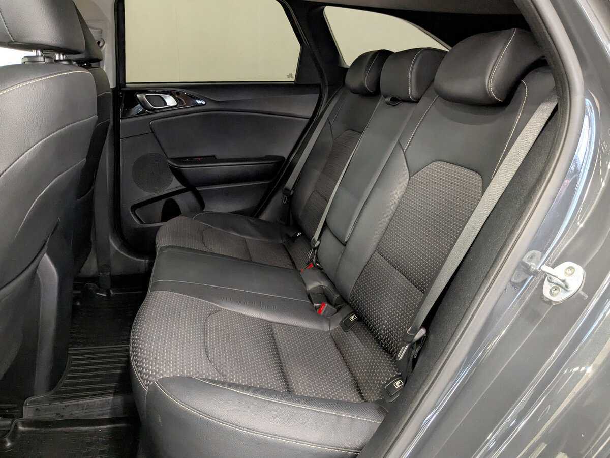 Kia Ceed 2019 года с пробегом. Фото: #11
