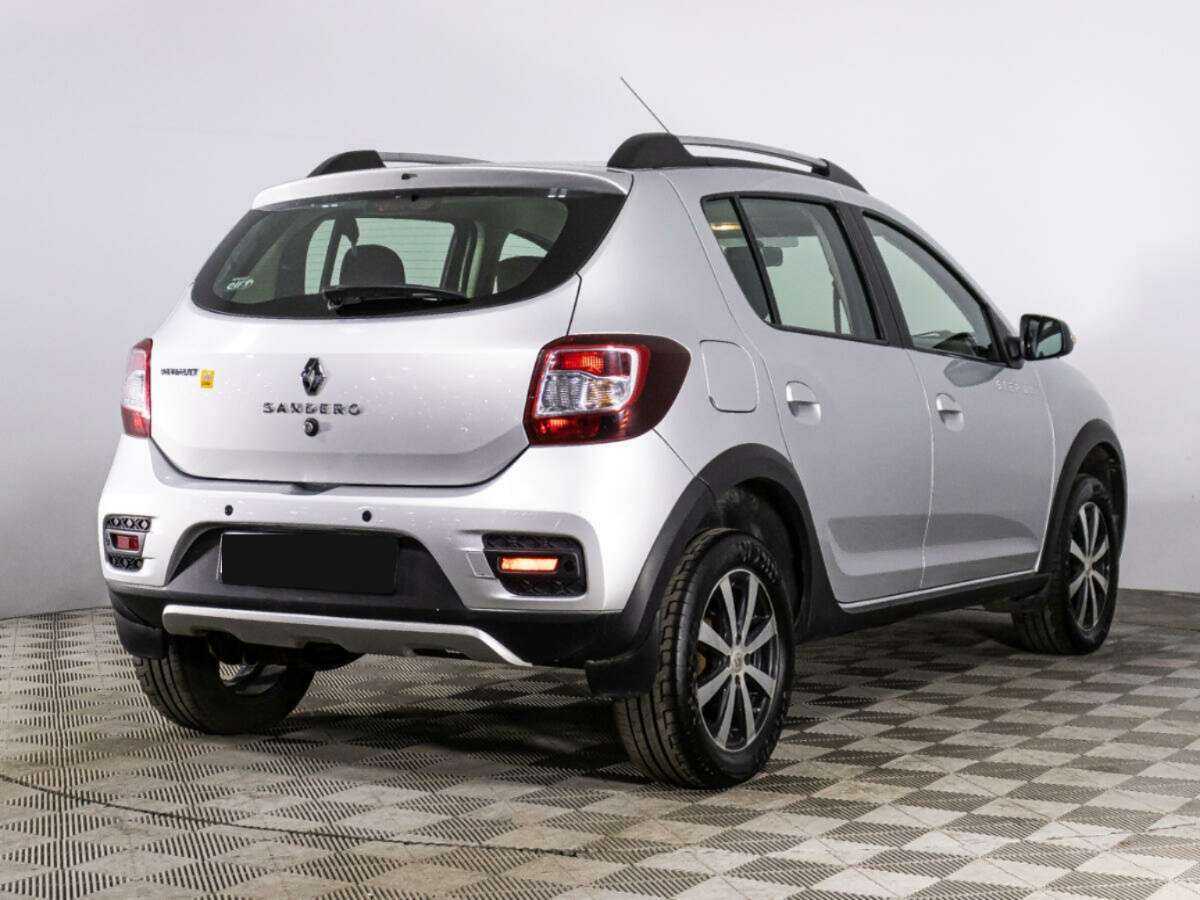 Renault Sandero 2015 года с пробегом. Фото: #4