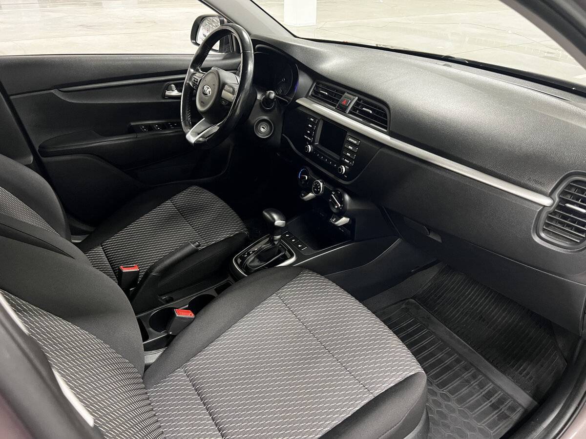 Kia Rio 2019 года с пробегом. Фото: #10
