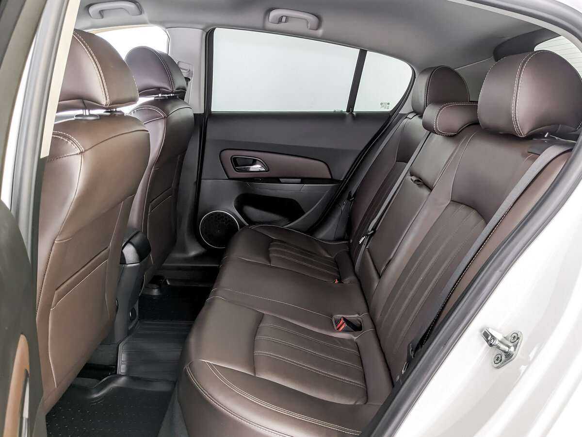 Chevrolet Cruze 2014 года с пробегом. Фото: #9