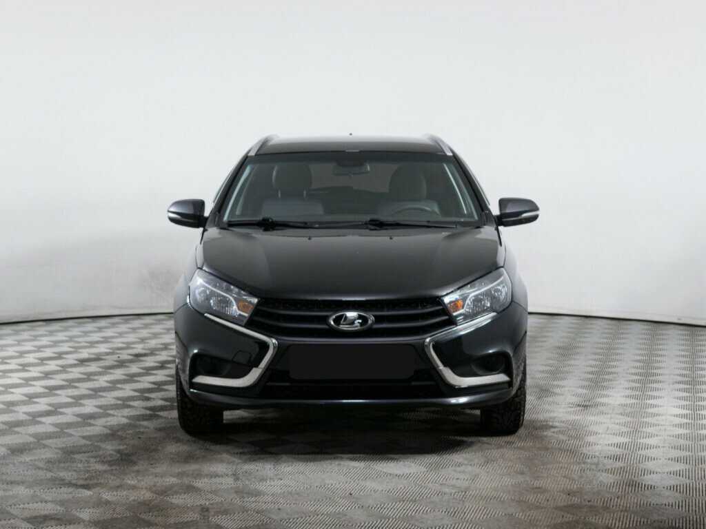 Lada (ВАЗ) Vesta 2021 года с пробегом. Фото: #1