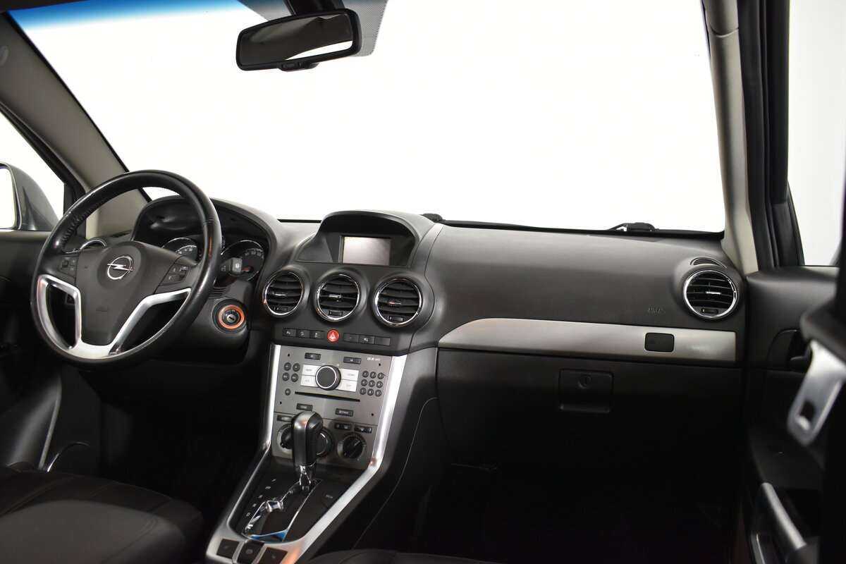 Opel Antara 2013 года с пробегом. Фото: #10