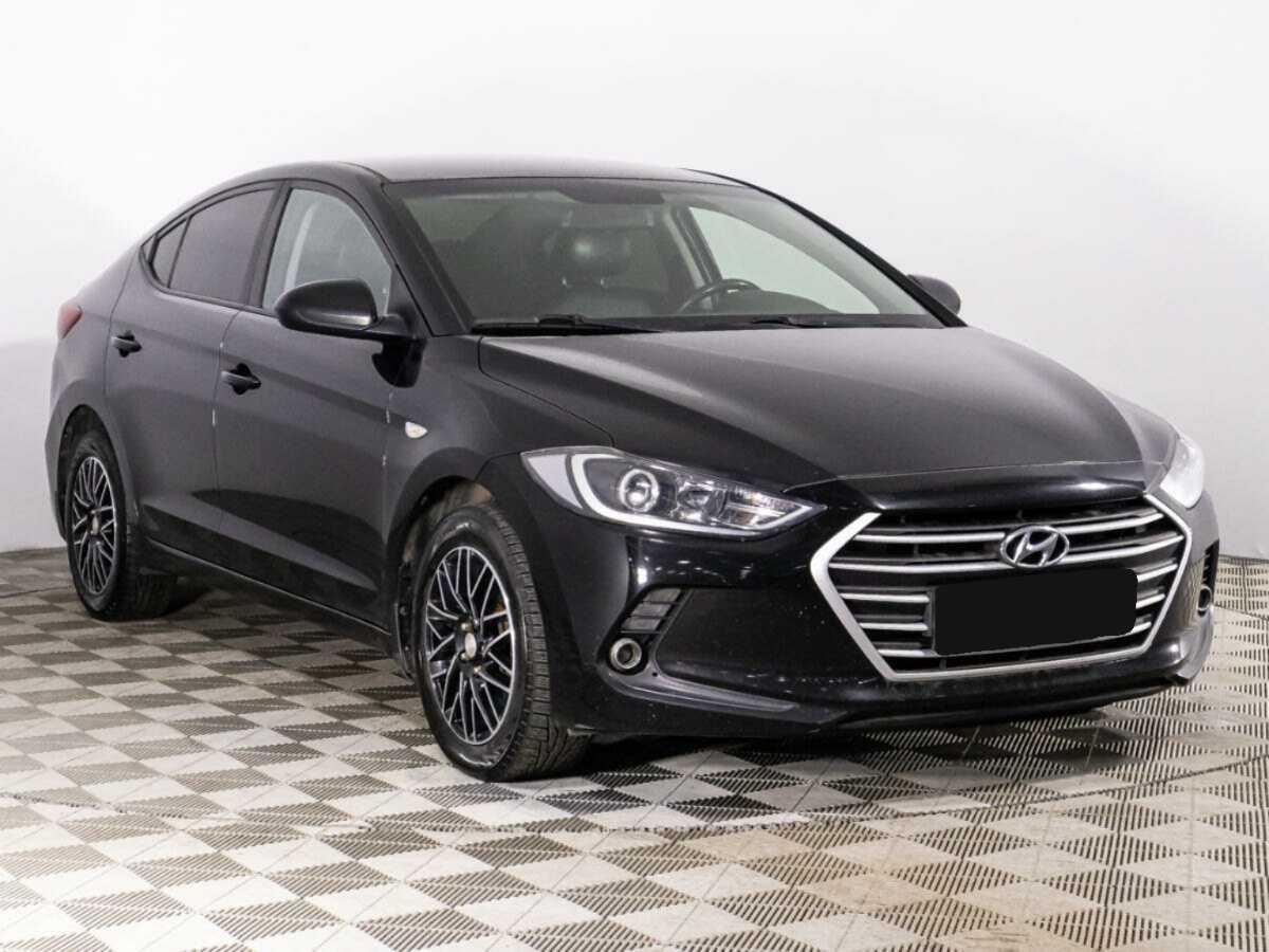 Hyundai Elantra 2017 года с пробегом. Фото: #2