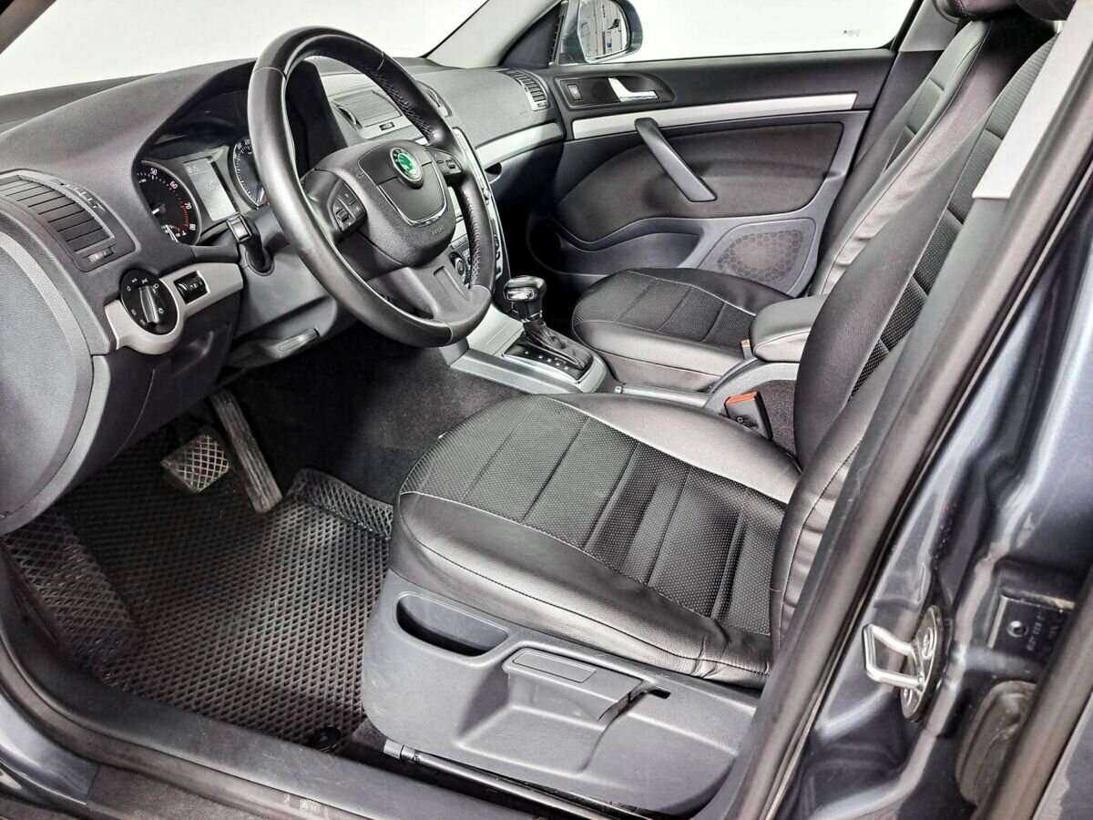 Skoda Octavia 2012 года с пробегом. Фото: #12